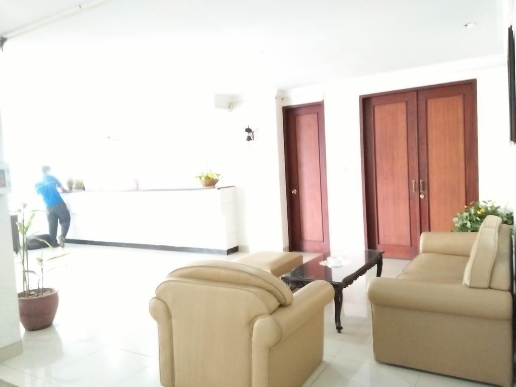 Hotel Garuda Syariah Padang (Sumatra) Exterior foto